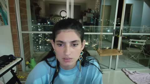 hollyshit_ online show from September 23, 12:02 am