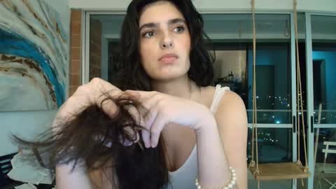 hollyshit_ online show from November 8, 12:00 am