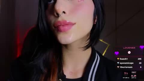 holly online show from December 3, 12:29 am