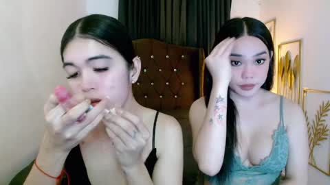 yumi online show from April 4, 10:02 am