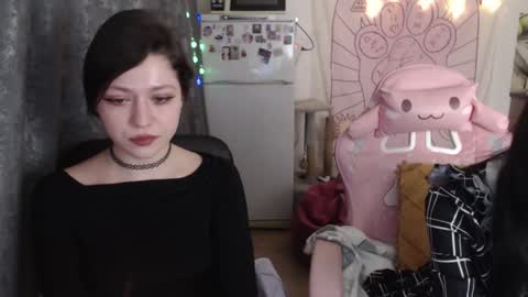 Snapshot of holy420loly chatting on January 19, 9:13 pm Ho Lee Sheet online show from January 19, 9:13 pm