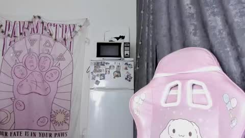 Snapshot of holy420loly chatting on September 12, 5:02 pm Ho Lee Sheet online show from September 12, 5:02 pm