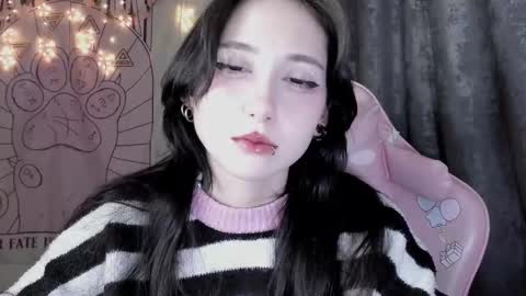 Snapshot of holy420loly chatting on October 11, 7:12 pm Ho Lee Sheet online show from October 11, 7:12 pm