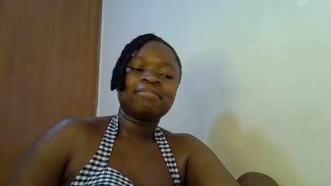 holy_ebony online show from May 11, 1:50 pm