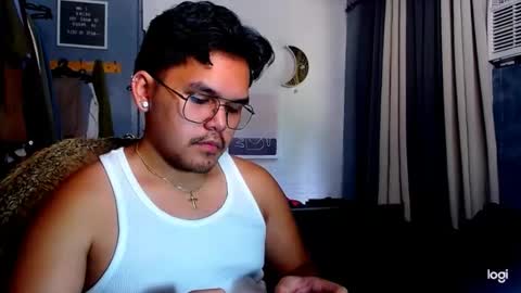 Snapshot of holydiorx chatting on September 12, 2:55 am holydiorx online show from September 12, 2:55 am