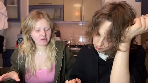 Snapshot of holydori chatting on January 30, 6:43 pm dori not holy get my tg channel with link from description under last photo online show from January 30, 6:43 pm