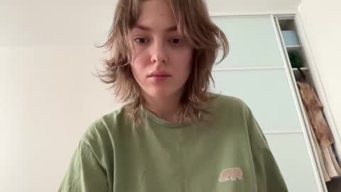 Snapshot of holydori chatting on February 13, 7:24 am dori not holy get my tg channel with link from description under last photo online show from February 13, 7:24 am