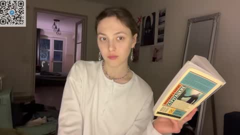 Snapshot of holydori chatting on February 18, 10:58 pm dori not holy get my tg channel with link from description under last photo online show from February 18, 10:58 pm