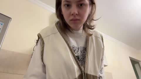 Snapshot of holydori chatting on February 21, 8:51 am dori not holy get my tg channel with link from description under last photo online show from February 21, 8:51 am