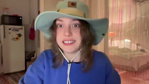 Snapshot of holydori chatting on March 3, 9:26 pm dori not holy get my tg channel with link from description under last photo online show from March 3, 9:26 pm