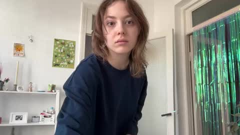 Snapshot of holydori chatting on March 7, 9:18 am dori not holy get my tg channel with link from description under last photo online show from March 7, 9:18 am