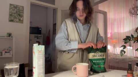 Snapshot of holydori chatting on March 8, 8:46 pm dori not holy get my tg channel with link from description under last photo online show from March 8, 8:46 pm