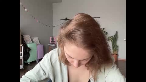 Snapshot of holydori chatting on September 18, 8:38 am dori not holy get my tg channel with link from description under last photo online show from September 18, 8:38 am