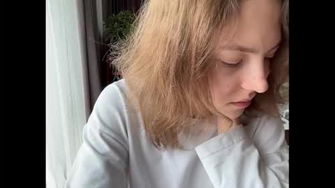 Snapshot of holydori chatting on September 29, 8:19 am dori not holy get my tg channel with link from description under last photo online show from September 29, 8:19 am