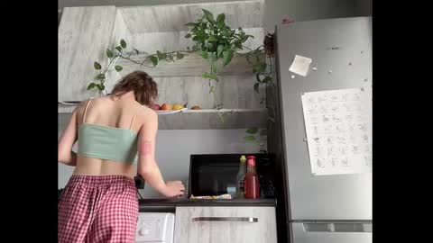 Snapshot of holydori chatting on October 20, 10:27 am dori not holy get my tg channel with link from description under last photo online show from October 20, 10:27 am