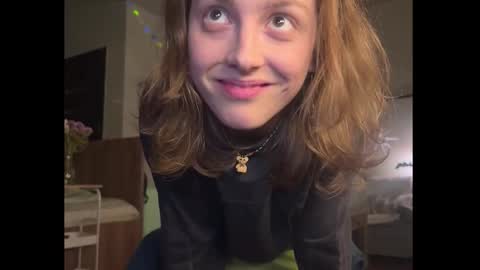 Snapshot of holydori chatting on November 1, 5:37 pm dori not holy get my tg channel with link from description under last photo online show from November 1, 5:37 pm