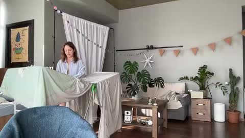 dori not holy get my tg channel with link from description under last photo online show from March 18, 12:41 pm