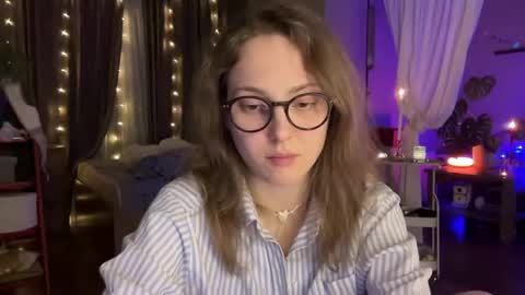dori not holy get my tg channel with link from description under last photo online show from May 18, 10:04 pm