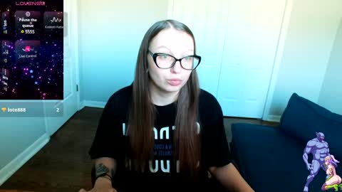 Snapshot of holyweed420 chatting on January 24, 7:07 pm Viktoria online show from January 24, 7:07 pm