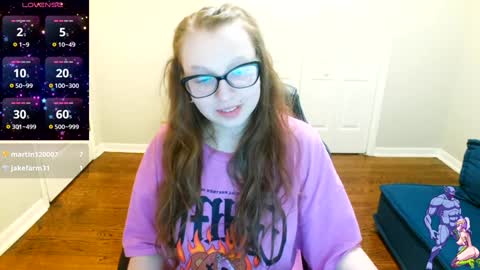 Snapshot of holyweed420 chatting on February 26, 1:11 am Viktoria online show from February 26, 1:11 am