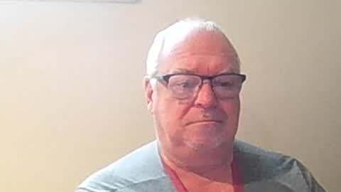 HairyDad online show from April 3, 2:04 pm