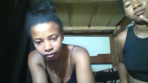 Snapshot of honeria98 chatting on January 11, 8:30 am honeria98 online show from January 11, 8:30 am