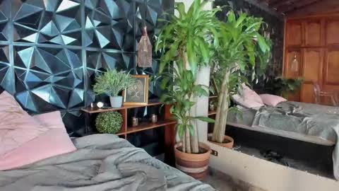 Snapshot of honey__monroe chatting on November 20, 9:36 pm honey monroe online show from November 20, 9:36 pm