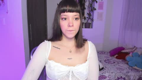 Snapshot of honey_hoe chatting on January 3, 2:10 am Lau online show from January 3, 2:10 am