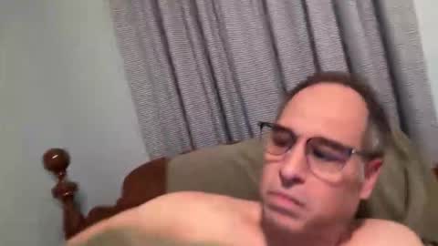 honey_man14 online show from February 22, 1:09 pm