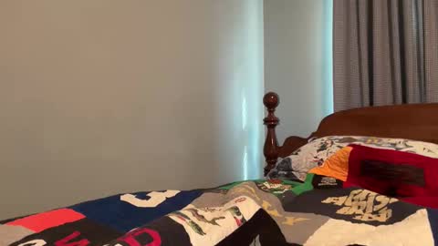 honey_man14 online show from May 2, 12:43 pm