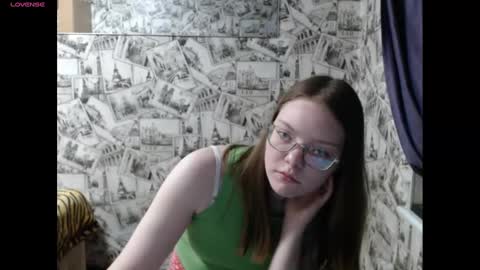 Lina online show from January 17, 2:50 pm
