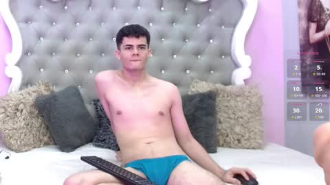 honey_moontsts online show from September 28, 11:15 am