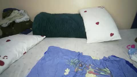 honey_nubia0 online show from June 3, 9:09 pm