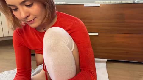 Jenyanew vid how I squirt in forest in bio online show from February 16, 10:22 am