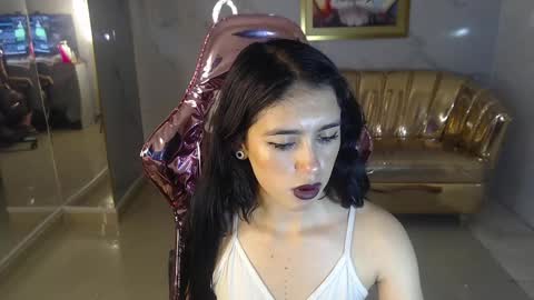 HONEY  online show from February 1, 7:02 pm