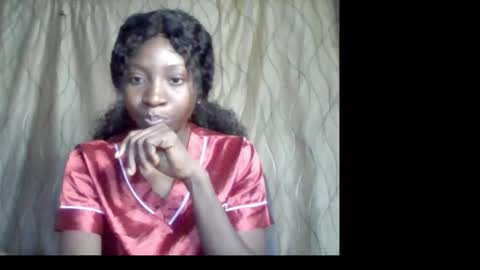 Snapshot of honeyari chatting on February 18, 9:11 pm Nicki online show from February 18, 9:11 pm