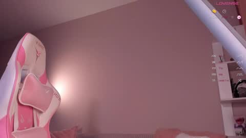 honeyautumn online show from May 19, 1:56 am