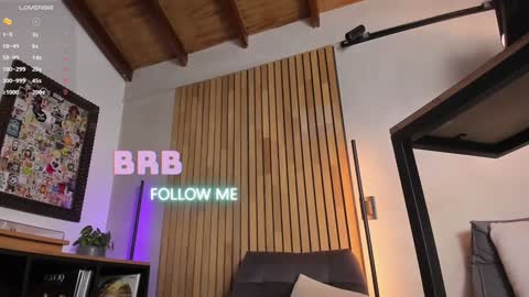 Sofia independent model online show from January 25, 2:14 pm