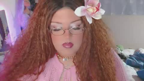 honeylavender777 online show from May 10, 9:25 am