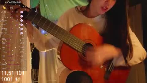 Molly  online show from October 27, 4:00 pm