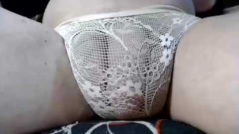 Heather Lovelace online show from April 3, 6:22 am