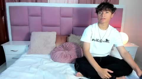honeymoon_sariel online show from May 10, 2:11 pm