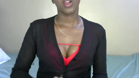 Snapshot of honeypie78 chatting on December 14, 5:18 pm Becky online show from December 14, 5:18 pm