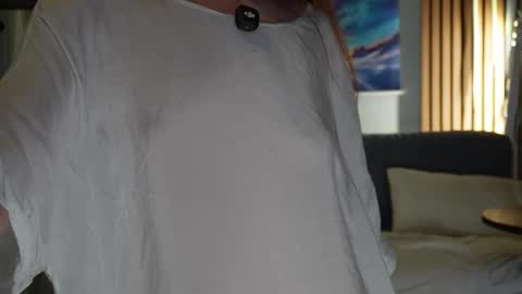 Noelle online show from October 10, 3:16 am