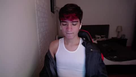 Esteban online show from September 19, 4:58 am