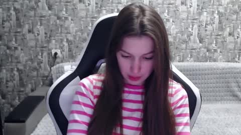 Nancy online show from December 2, 10:50 am