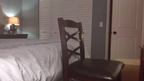 Snapshot of hooshung_mvers8 chatting on November 18, 4:39 am hooshung_mvers8 online show from November 18, 4:39 am