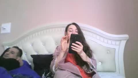 hootloove69 online show from December 21, 8:32 am