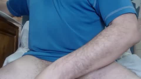 Snapshot of hoottshark chatting on April 16, 8:59 am Adam online show from April 16, 8:59 am