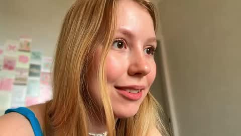 Audrey online show from May 9, 3:45 am